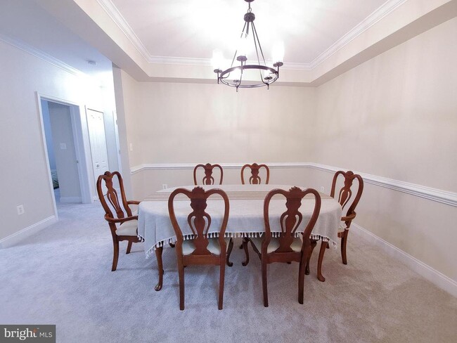 Building Photo - 2115 Ganton Green