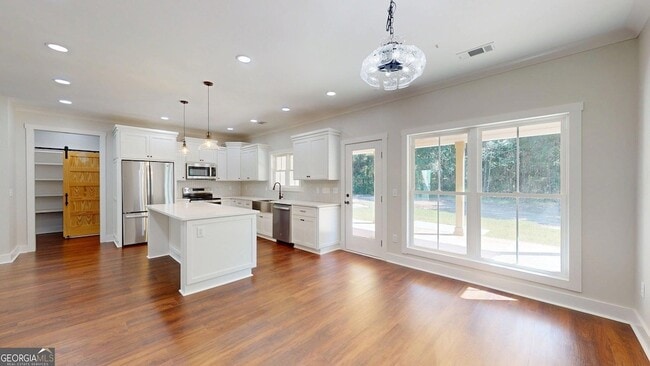 Building Photo - 53 Jericho Ln