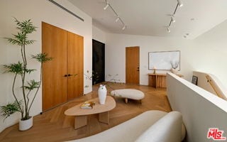 Building Photo - 3699 Alta Mesa Pl