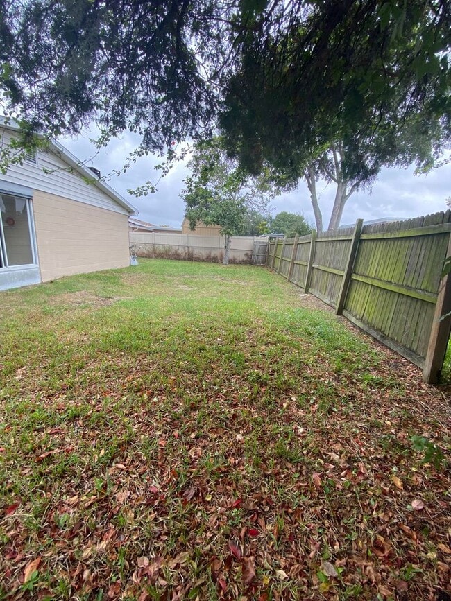 Building Photo - PRICE REDUCED- Beautifully Updated 2/2 Home!