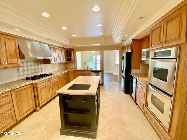 Building Photo - 4555 Tam O Shanter Dr