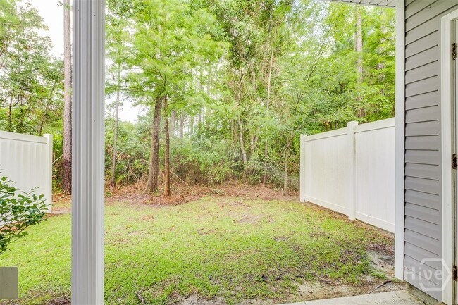 Building Photo - 345 Sonoma Dr