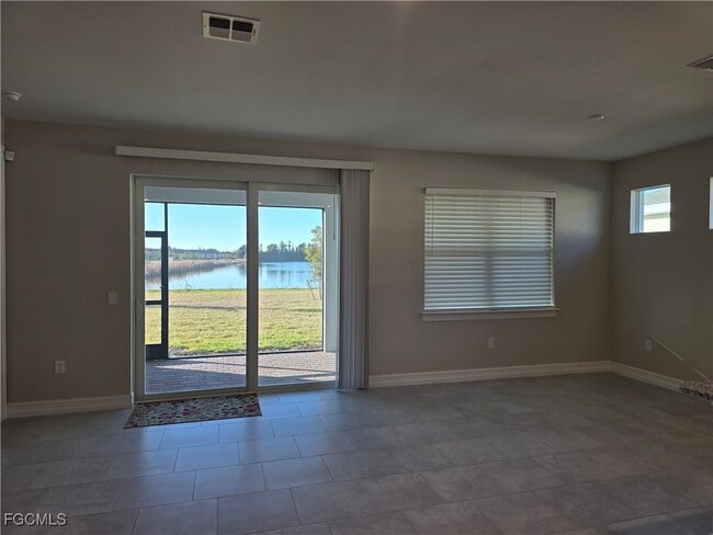 Building Photo - 1224 Mariners Vw Ter