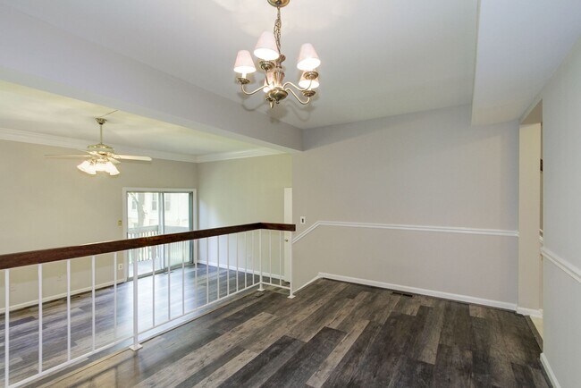Building Photo - 11906 Shagbark Dr