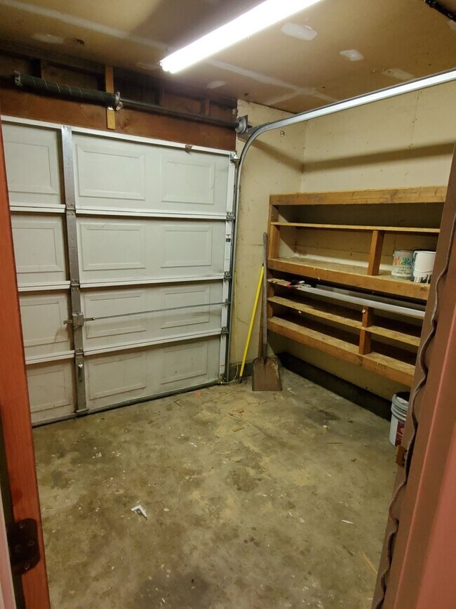 Building Photo - 446s51