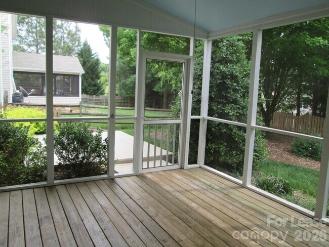 Building Photo - 9513 Wilson Hall Dr