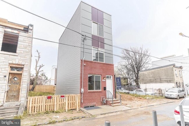 Building Photo - 2153 N Fairhill St