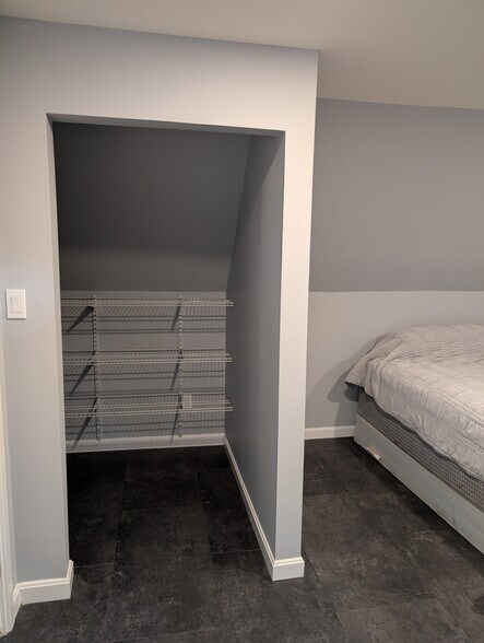 bedroom 1 - 2014 US Route 3