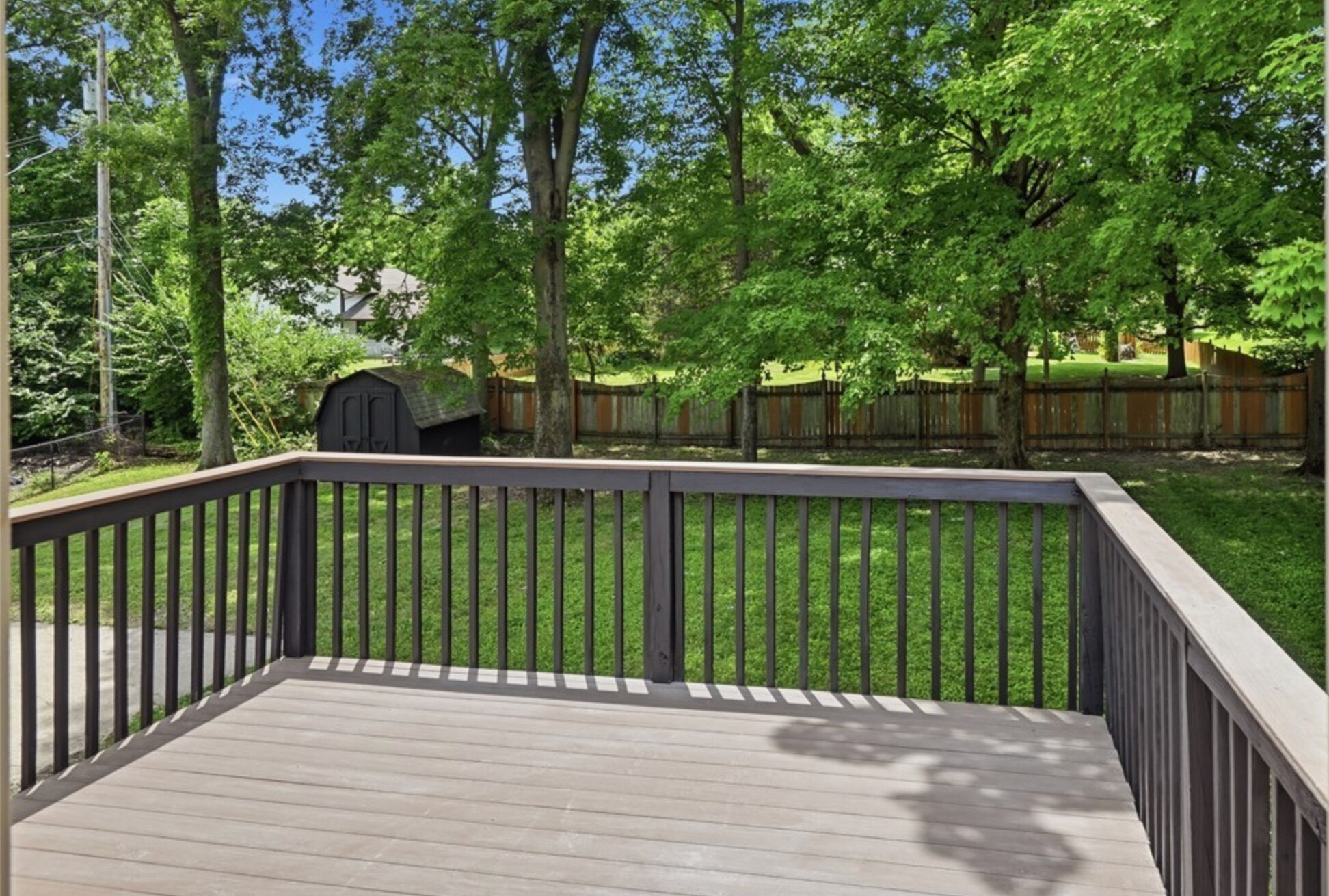 Building Photo - 3473 Sunnyside Dr