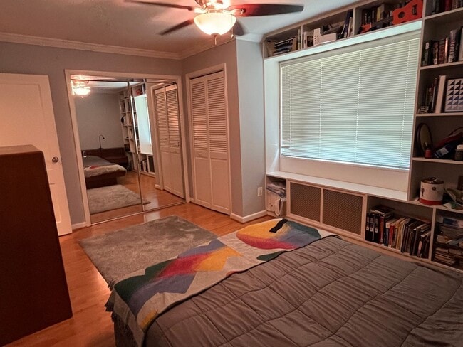 Building Photo - Great 2BR located in Northern Bethesda