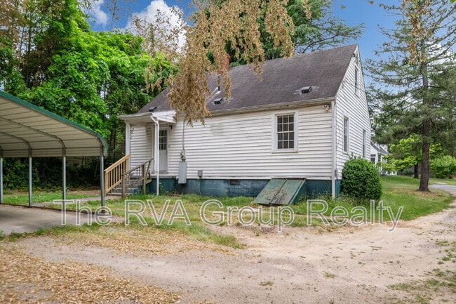 Building Photo - 819 Boroughbridge Rd