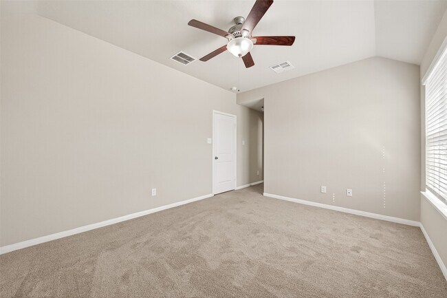 Building Photo - 5739 Manning Crk Trl