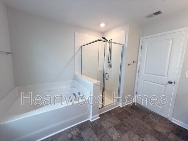 Building Photo - 406 Eclipse Ln