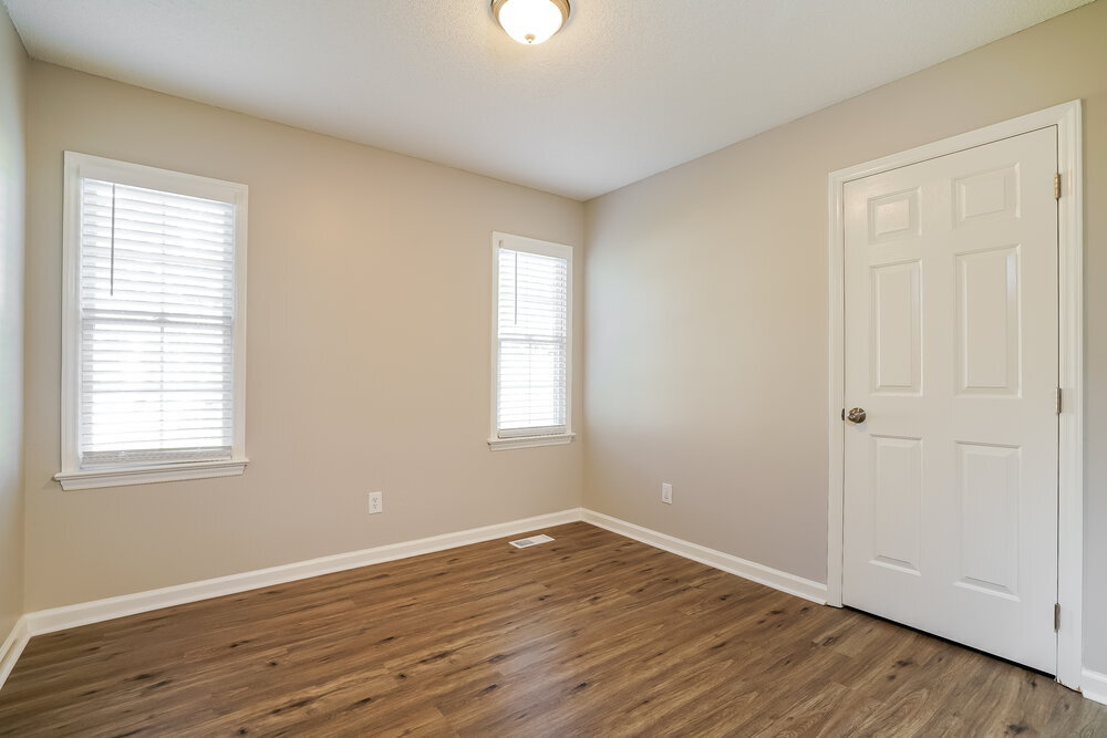 Building Photo - 2100 Havering Pl