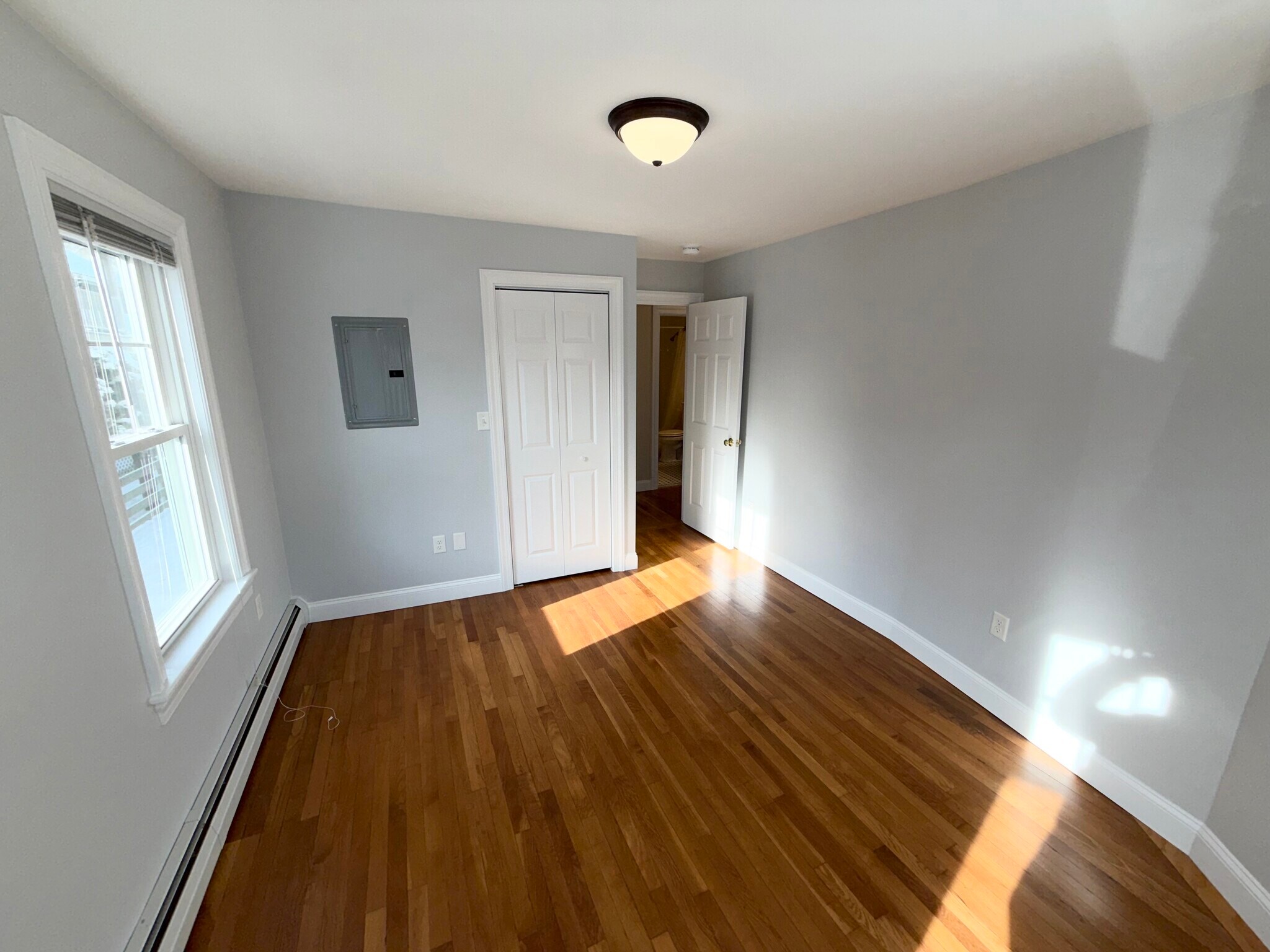 Building Photo - 28 Olney St