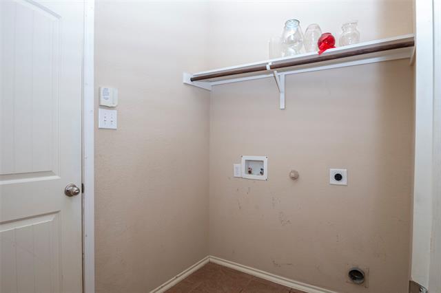 Building Photo - 5201 Bear Valley Dr