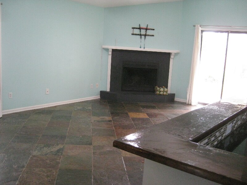 Building Photo - 182 Cabrillo Ln