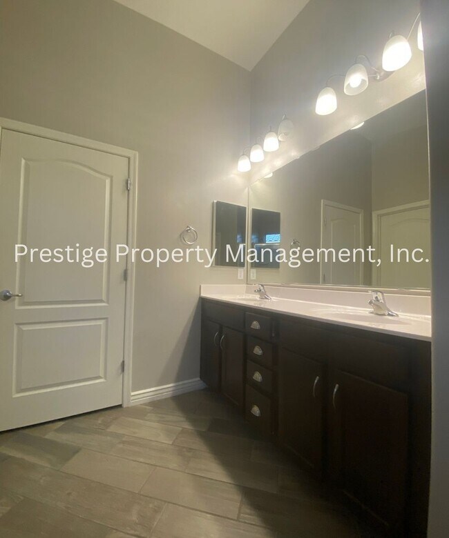 Building Photo - Northwest Home Checks In All The Boxes- Mu...