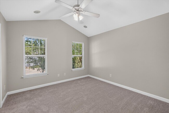 Building Photo - 21412 Aftonshire Dr