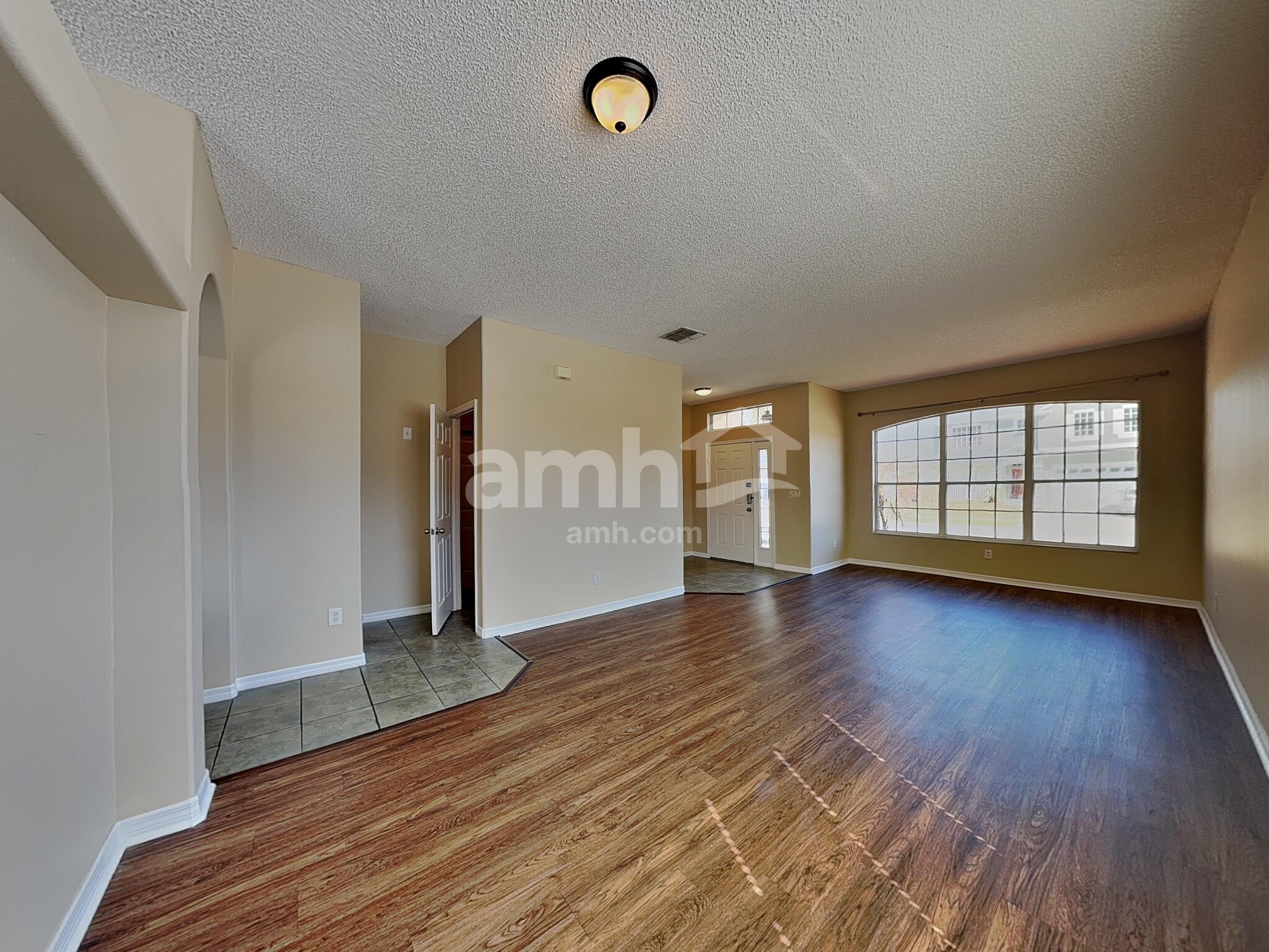 Building Photo - 14766 Kristenright Ln