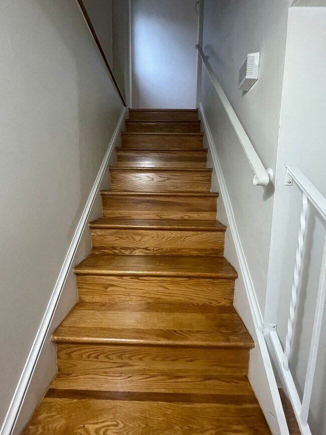 Building Photo - Single Family in Silver Spring