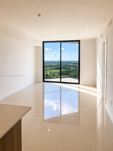 Building Photo - 5300 Paseo Blvd