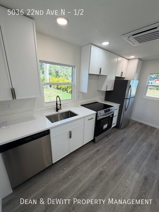 Building Photo - 5036 22nd Ave N