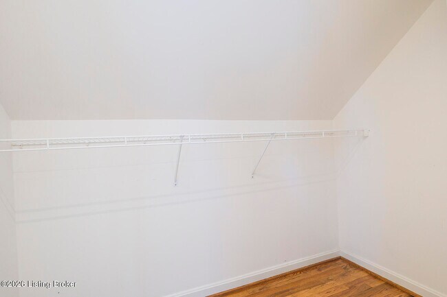 Building Photo - 4022 Gloucester Rd