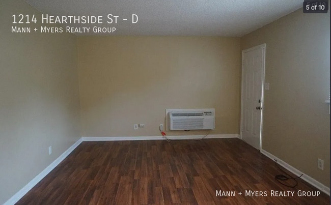 Building Photo - 1214 Hearthside St