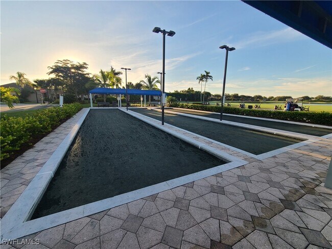 Building Photo - 10321 Heritage Bay Blvd