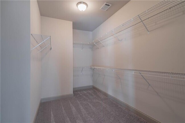 Building Photo - 2121 Spring Sound Ln