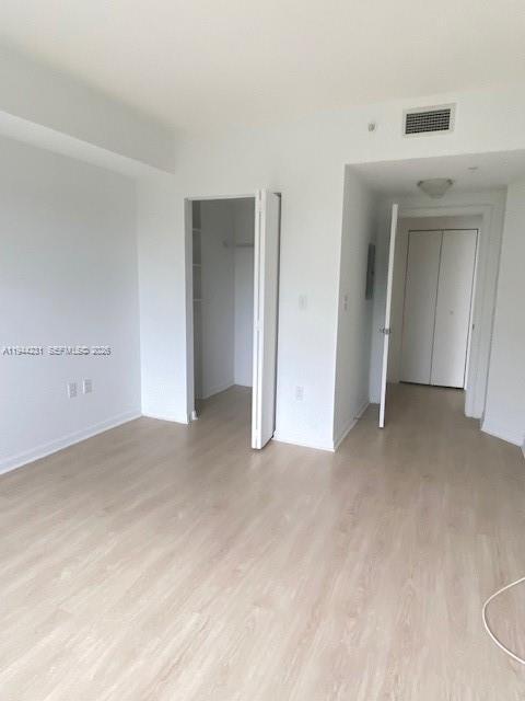 Building Photo - 2775 NE 187th St