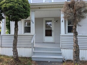 Building Photo - Litchfield