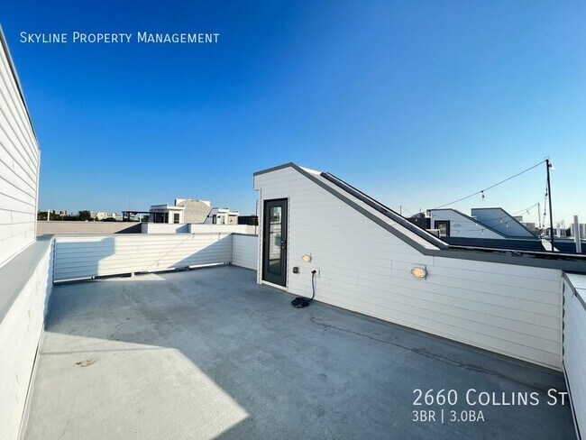 Building Photo - 2660 Collins St