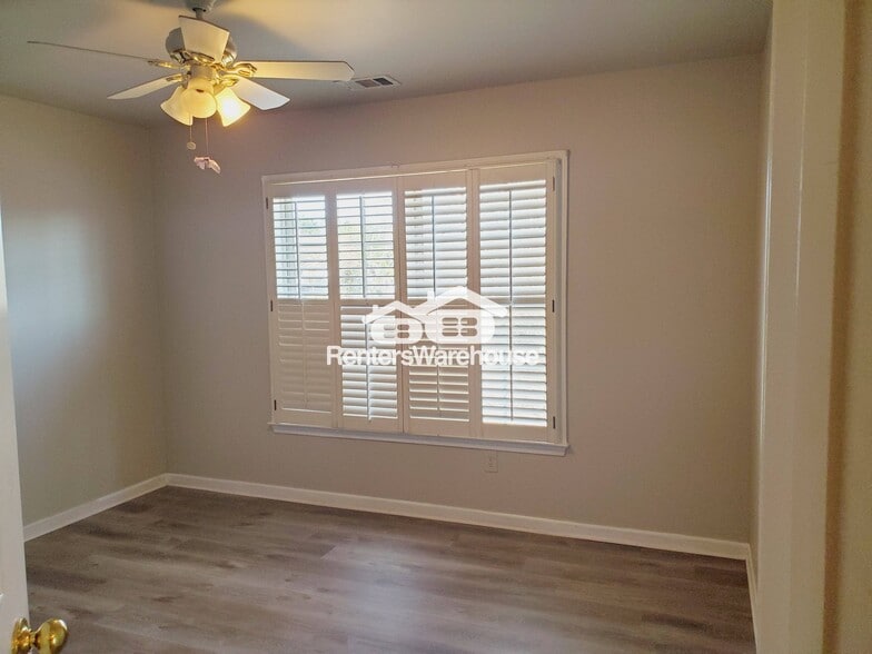 Building Photo - 1562 Anna Ruby Ln