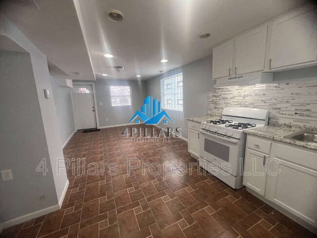 Building Photo - 5647 Sohl Ave