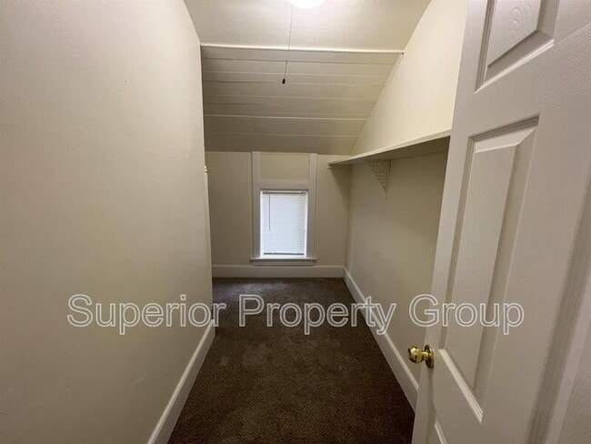 Building Photo - 159 1/2 S Jackson St