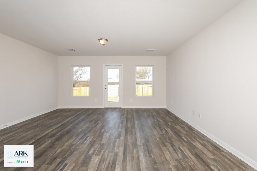 Building Photo - 14196 Harlequin Dr