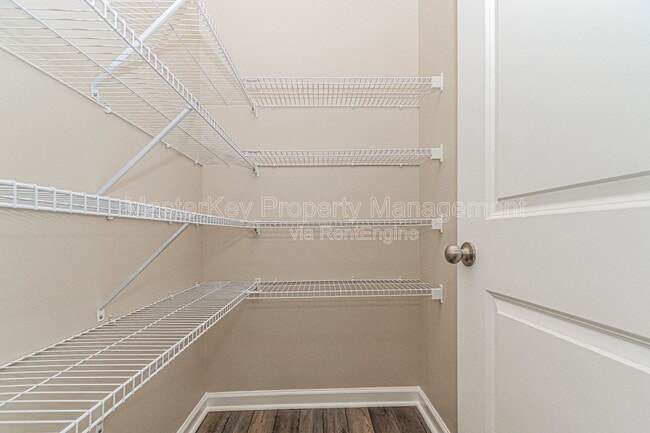 Building Photo - 1242 Flyfish Ave