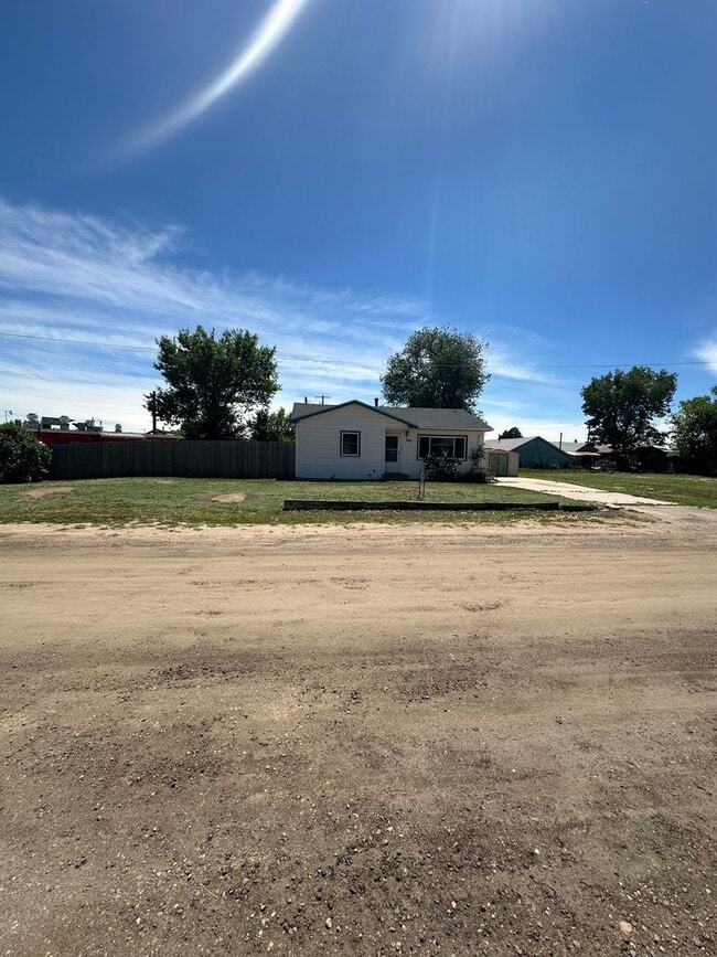 Building Photo - Charming 2 Bedroom House in Gilcrest. Avail NOW!