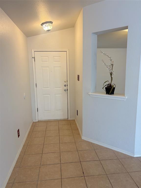 Building Photo - 616 Paso Fino Trail