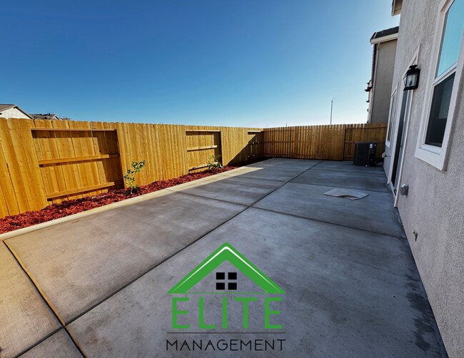 Building Photo - Brand New 3-Bedroom Home in the Prestigiou...