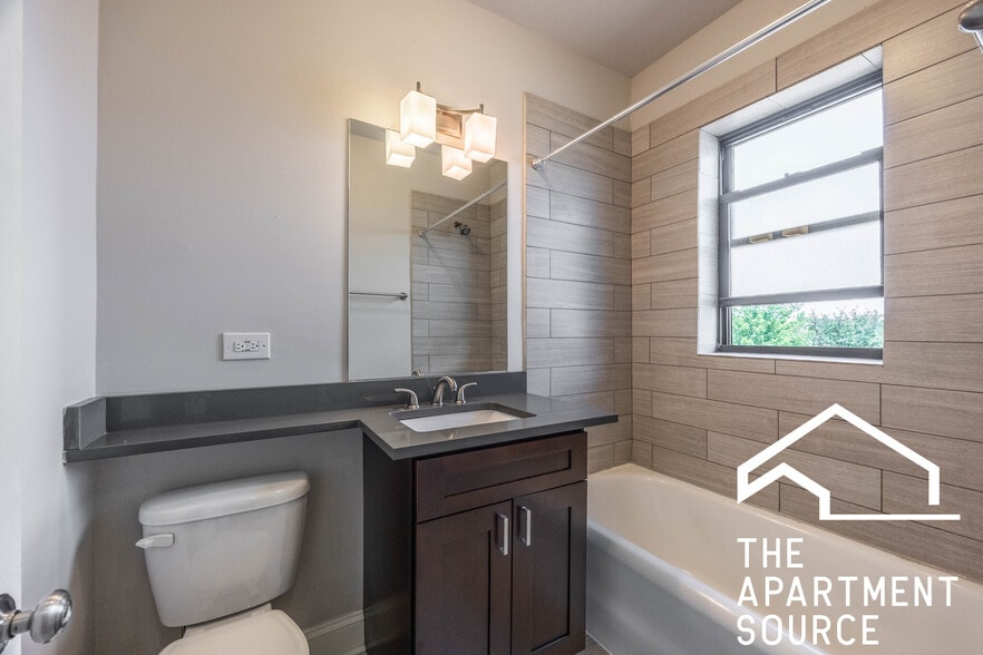 Building Photo - 2315 N Rockwell St