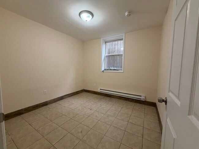 Building Photo - 83 Wilkinson Ave