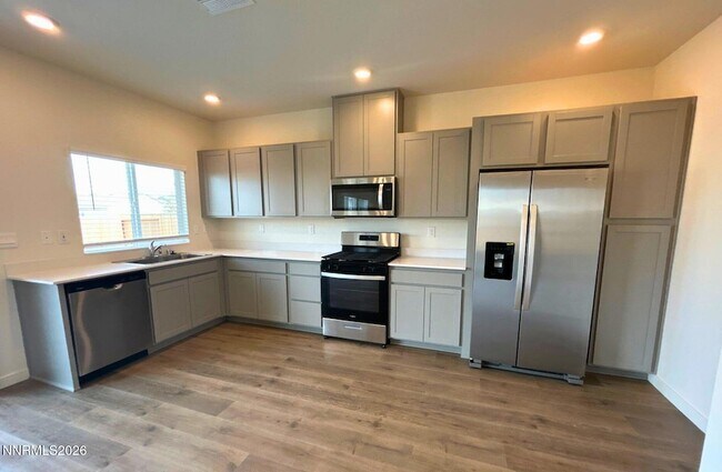 Building Photo - 7481 Capstone Dr