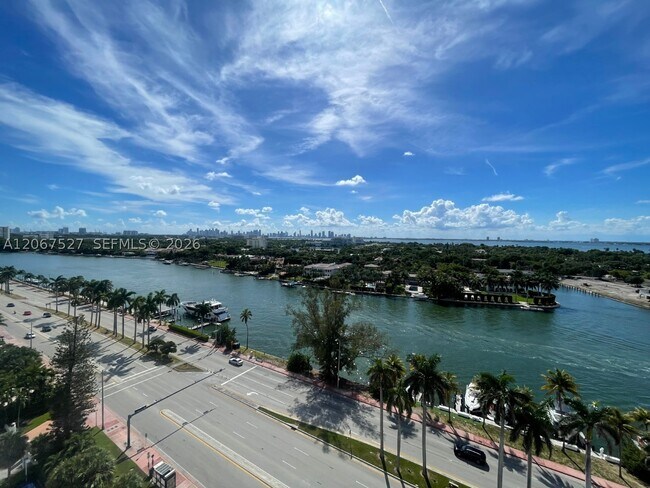 Building Photo - 5001 Collins Ave