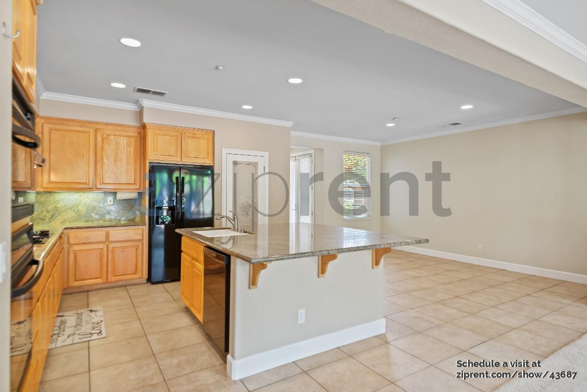Building Photo - 5849 Penwood Ln