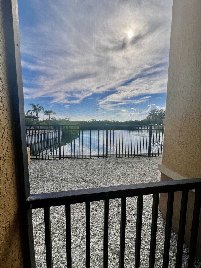 Building Photo - 4345 Bayside Village Dr