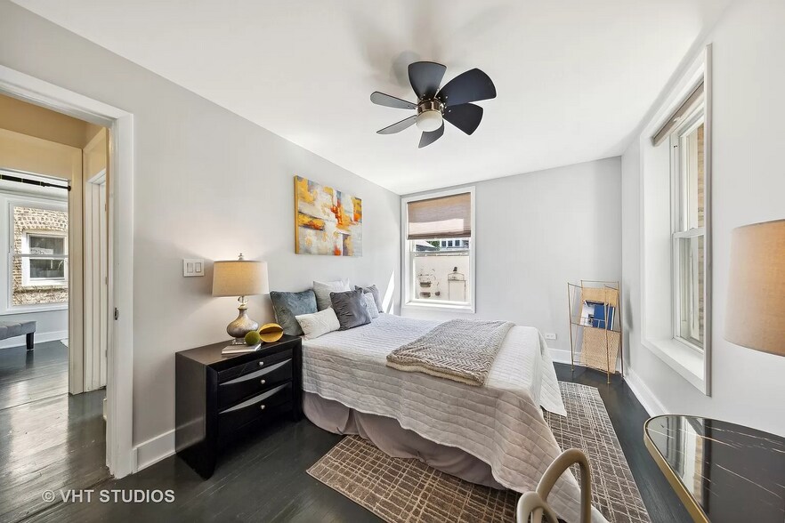 Bedroom - 7619 N Bosworth Ave