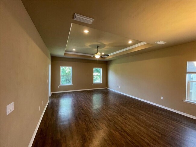 Building Photo - 7879 SW 80th Dr